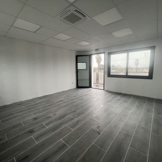  MM IMMOBILIER : Local / Bureau | SAINT-JEAN-DE-VEDAS (34430) | 25 m2 | 520 &euro; 